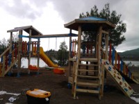 Ahşap Oyun Parkı